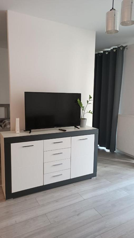 Apartment Z Ogrodkiem Na Warszawskiej Woli Warszawa Eksteriør billede